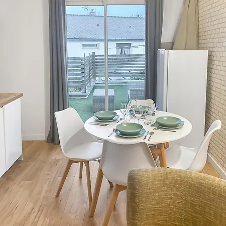 아파트 Angevin Avec Terrasse Et Wifi Rapide 앙제