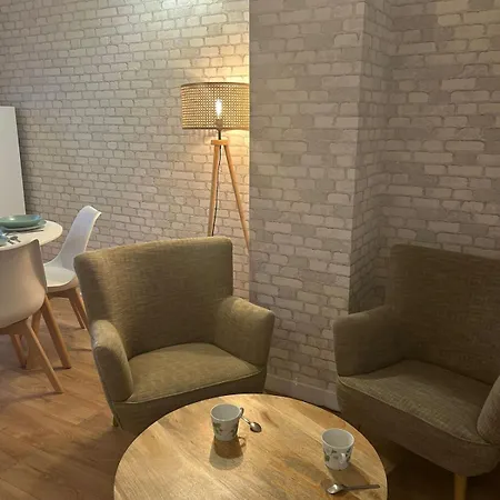 아파트 Angevin Avec Terrasse Et Wifi Rapide 앙제